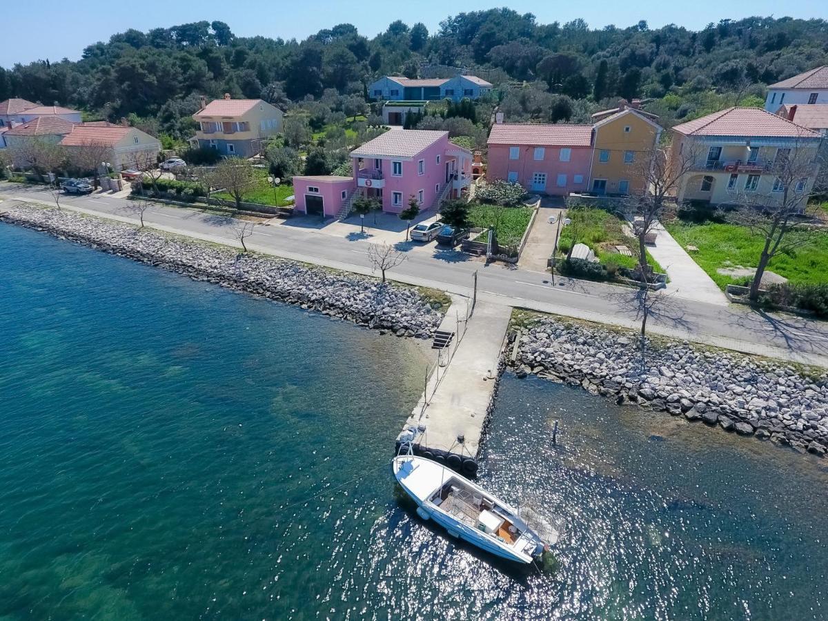 Apartments By The Sea Veli Rat, Dugi Otok - 11525 المظهر الخارجي الصورة
