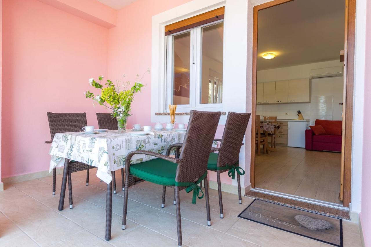 Apartments By The Sea Veli Rat, Dugi Otok - 11525 المظهر الخارجي الصورة